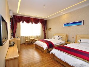 Qujing Time Lives Hotel