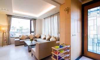 Easy Life Hostel