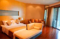 Wanhai Peninsula Resort Hotel (Qingshui Bay, Lingshui)