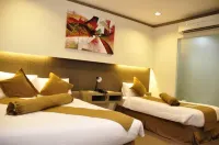 Magallanes Square Hotel