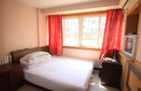 Qixia Wanfuda Hostel