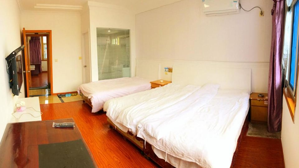 Zhoushan Tahua Xiaozhuang Impression Hotel