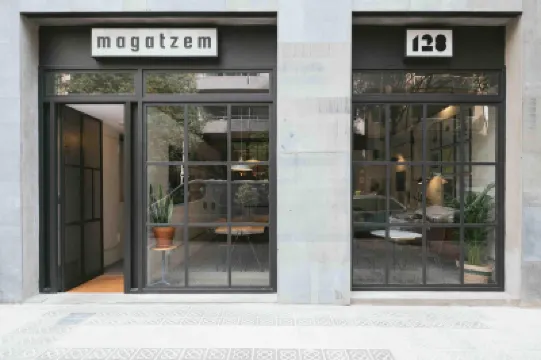 曼加特澤128旅館 鄰近西班牙廣場的酒店