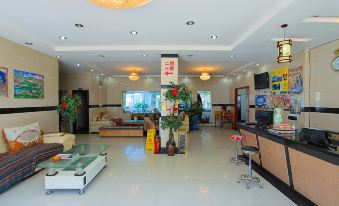 Sadingna Bihai Yuntian Business Hotel