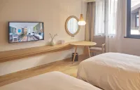 Holiday Inn Express Qianxia Lake Hotels in Qingtian County
