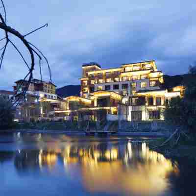 林芝汀樾觀堂 Hotel Exterior