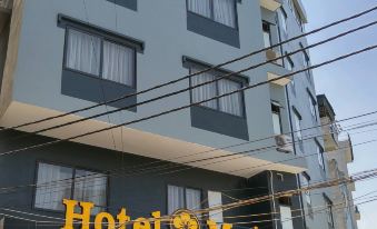 Mai Hotel