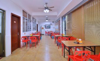 Chunyu Hotel - Housity