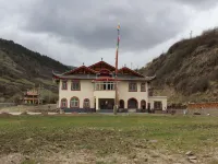 松潘格桑河畔藏院 九寨黄龍空港周辺のホテル