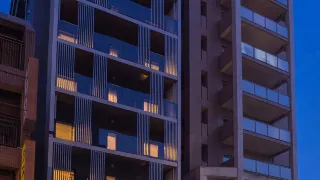 200t0j0000009vlwn9FCB R 320 180 R5 D