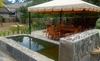 Huaijing Stones Guesthouse