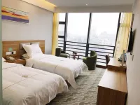 Yangzhong Zhonghai Hotel