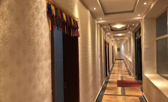 Tianhuyuan Lake View Homestay (Qinghai Lake Erlangjian Scenic Area Branch)