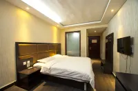 Wolongju Hotel (South Xianghe Road Shop)