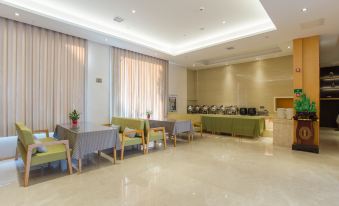 Starway Hotel (Nantong Sports Convention & Exhibition Center)