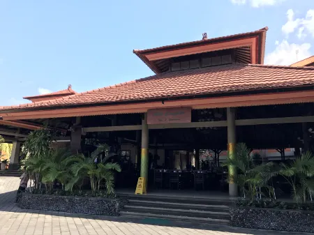 Adi Dharma Hotel Kuta