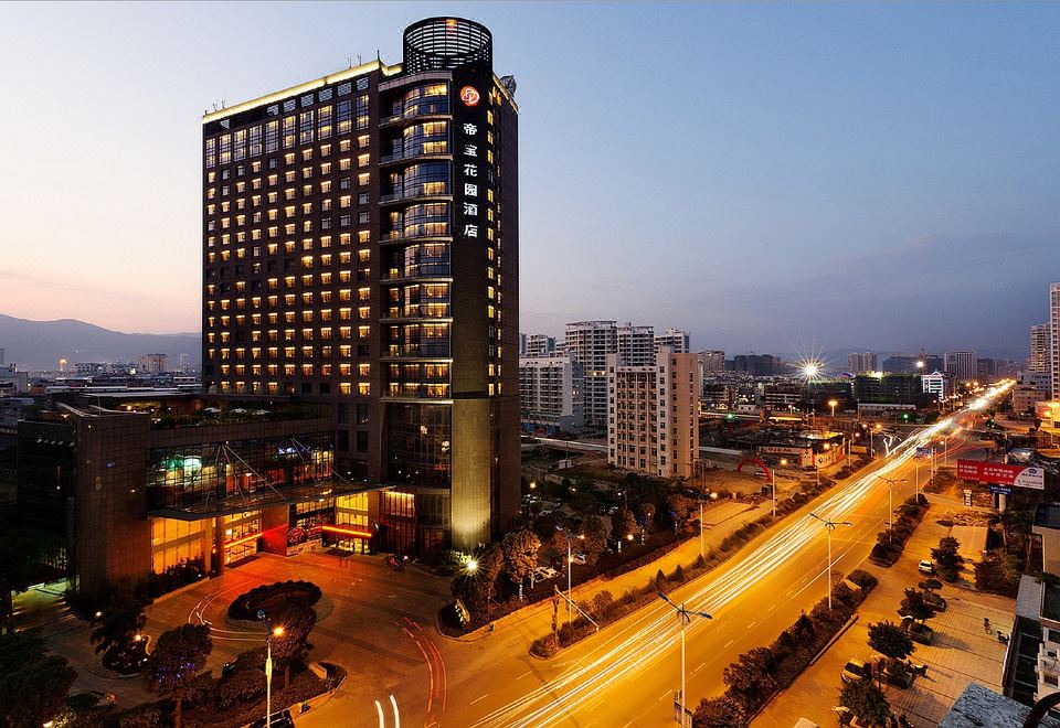 hotel overview picture
