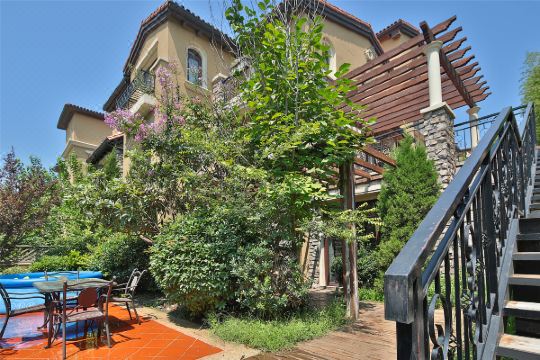 青岛花溪秋林qiulinhotel别墅预订价格,联系电话位置地址【携程酒店】