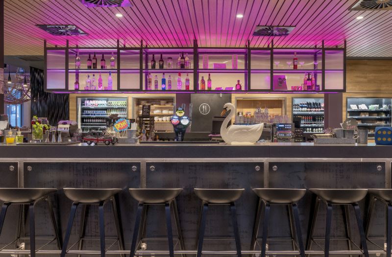 Moxy London Stratford photo 3