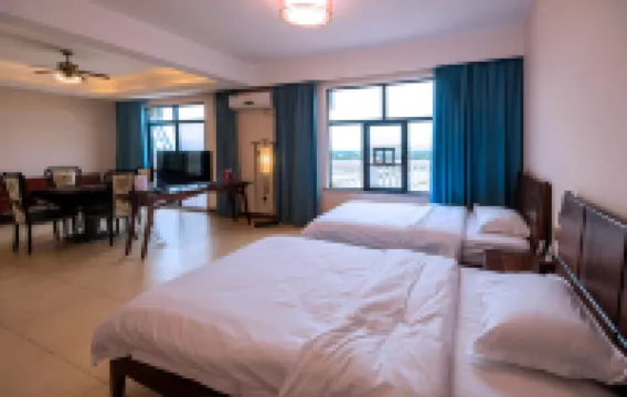 Dongxing Jinghui Hotel