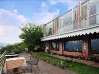 Villa Relax Hotels near Hehuanshan