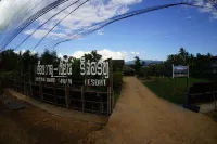 Huean Wadd Khian Resort Hotels near Si Nan National Park