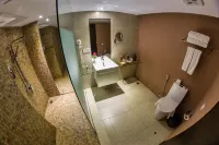 Rose Garden Hotel Các khách sạn ở Botataung