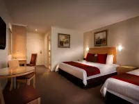 Best Western Plus Travel Inn Hotel Các khách sạn ở Carlton