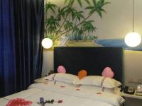 25小时艺术酒店(吉安人民广场步行街店) - 热带雨林舒适大床房
