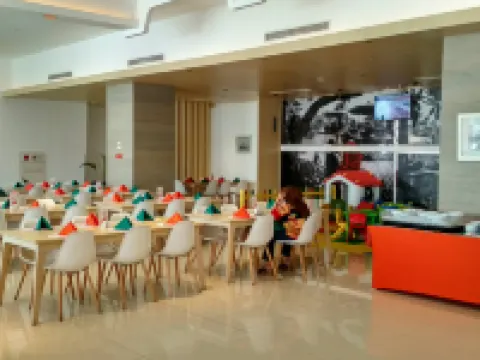 HARRIS Hotel & Conventions Bekasi Hotels in North Bekasi