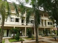 Jinta Hotel Nathon Beach