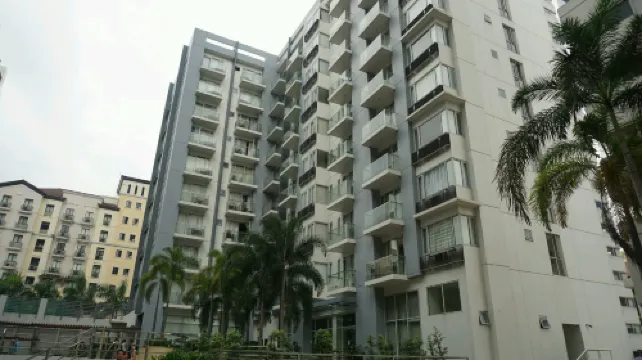 One Palm Tree Villas