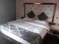 Lezhi Chuanchi Hotel Hotels near Tonglv Passenger Transport Terminal