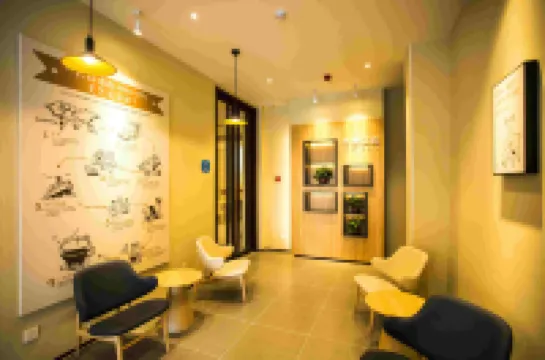 HuaTing Hotel (Bozhou Lixin Xiangyang East Road)