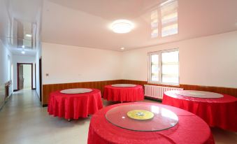 Xuexiang Langjia Inn