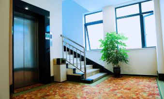 Greentree Alliance Hotel (Shanghai Waigaoqiao Free Trade Zone North Zhangyang Road)