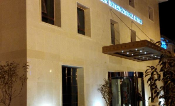 Kunlun International Hotel (Renqiu Huabei Youtian)