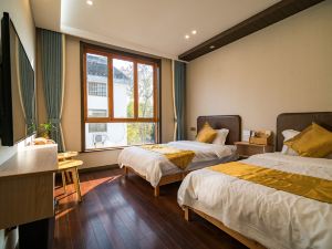 Right Way Hotel (Suzhou Wangshan Store)