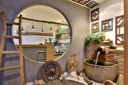 Huajian Xishe Concept Hotel