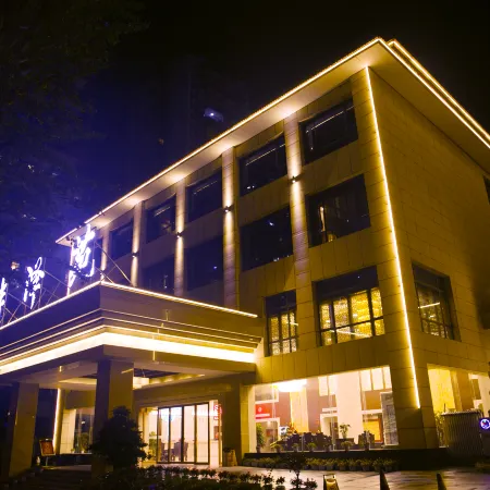 Luzhou Fengzeyuan Hotel