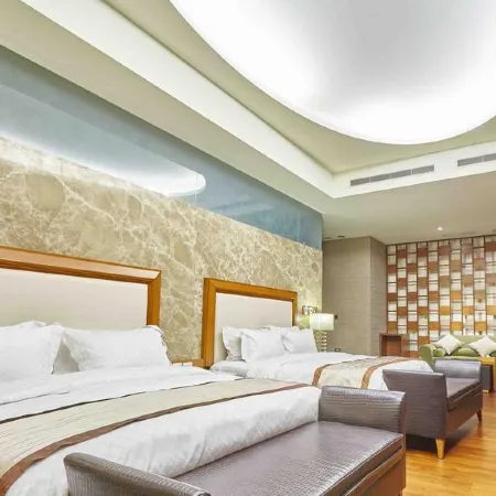 Reikei Hot Spring Resort Отели рядом с достопримечательностью «Термальные источники Ганьцзылин»