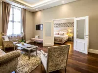 Prestige Hotel Budapest Hotels near Faust Wine Cellar