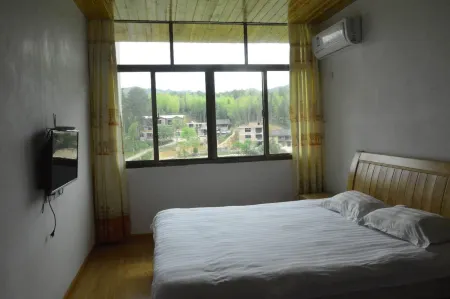 Xiazhijia Inn Отели рядом с достопримечательностью «Guifeng Ancient Village Scenic Area»