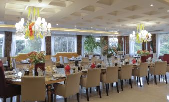 Niloo Hotel Tehran - Housity