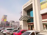 洛陽新天鵝國際大飯店（解放路地鐵轉運站店） 洛陽理工學院(北校區)附近的飯店
