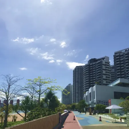 QU8 Hotel