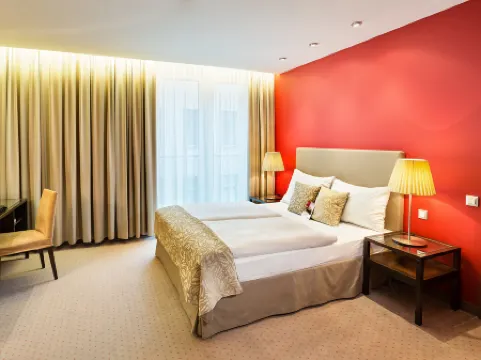 Austria Trend Hotel Savoyen Vienna - 4 Stars superior Отели рядом с достопримечательностью «Парк Модена»