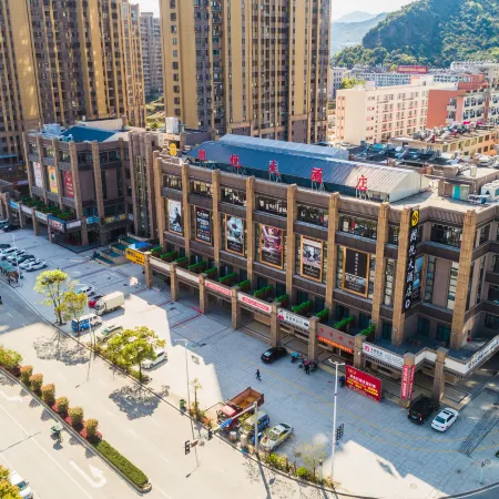 Langyue Hotel