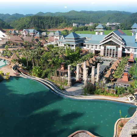 Tianfang Yuetan Hot Spring Resort