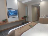 新郑金德福大酒店 - 豪华大床房